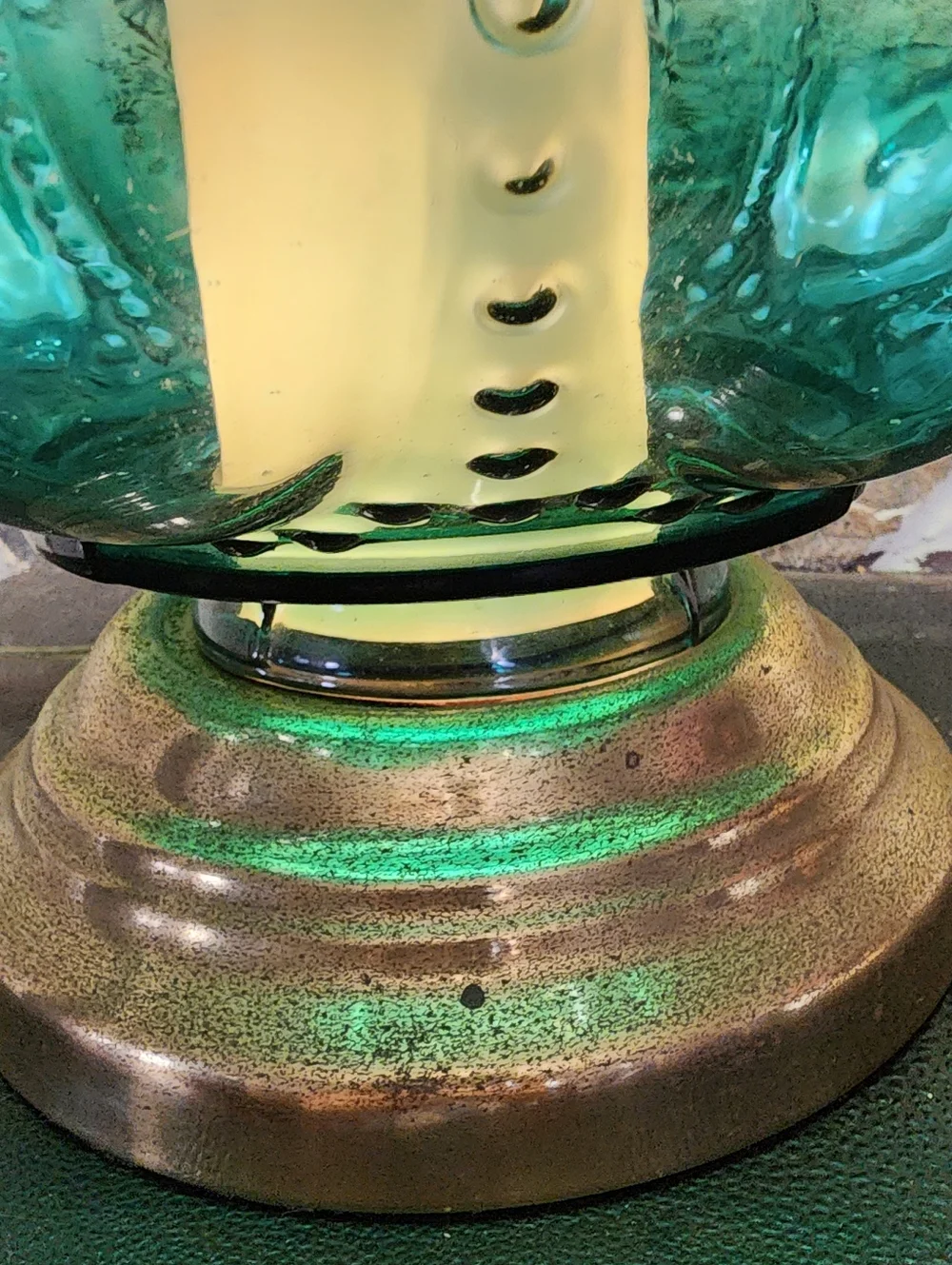 Rare 1940s Emerald Green GWTW Lamp Hand Painted Enamel Dual Light Pristine